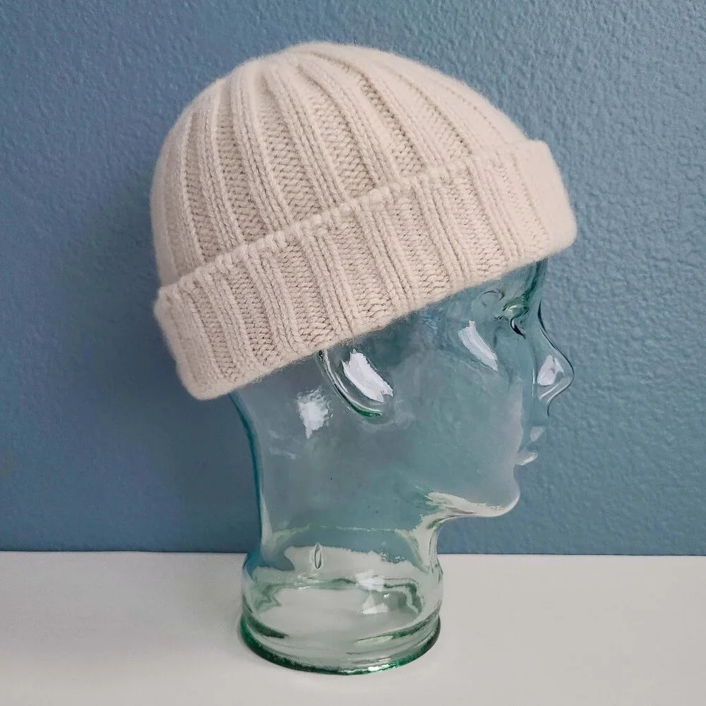 CABLEAMI ~ 100% Cashmere 2x2 Rib Watch Cap - Light Beige NWOT - Picture 2 of 9